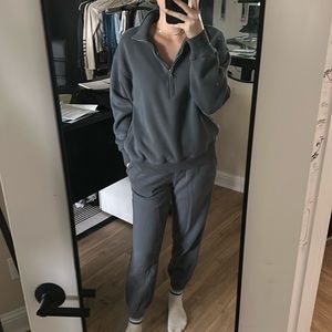 A&F LOUNGE SET